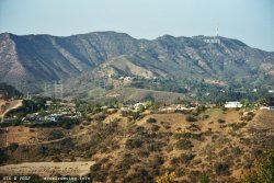 Blick in Richtung der Hollywood-Schriftzeichen